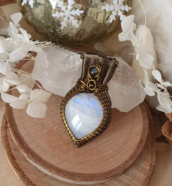 Pendentif coeur pierre de lune labradorite blanche bronze - Coeur de givre