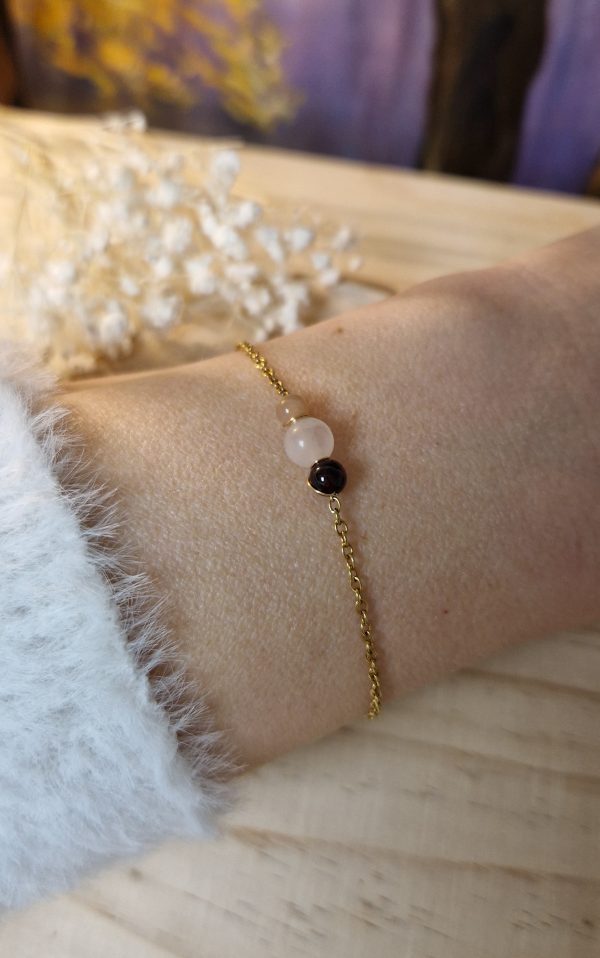 Bracelet romantique pierre grenat pierre de lune quartz rose et acier inoxydable doré - bracelet ame romantique - bracelet pour les amoureux - cadeau romantique